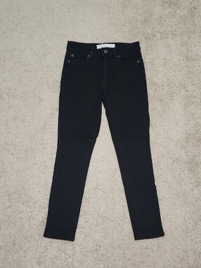 GAP True Skinny Ankle Jeans